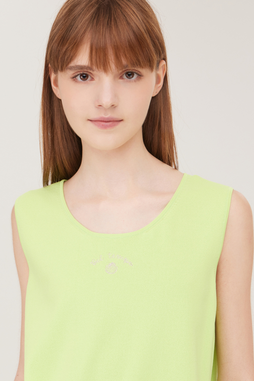 https://img.benettonmall.com/PARTS/KB/25S/BAKP72531YG_MB_D2.jpg