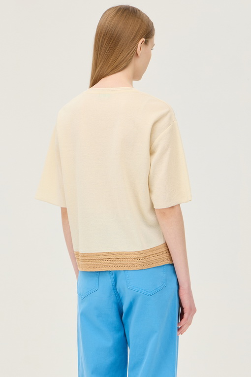 https://img.benettonmall.com/PARTS/KB/25S/BAKPF6531IV_MB_D1.jpg