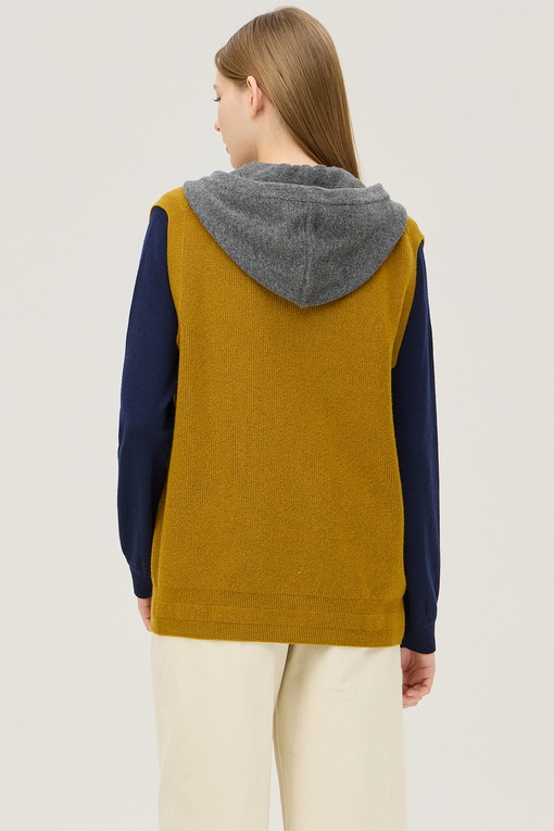 https://img.benettonmall.com/PARTS/KB/25S/BAKV02511BR_MB_D1.jpg