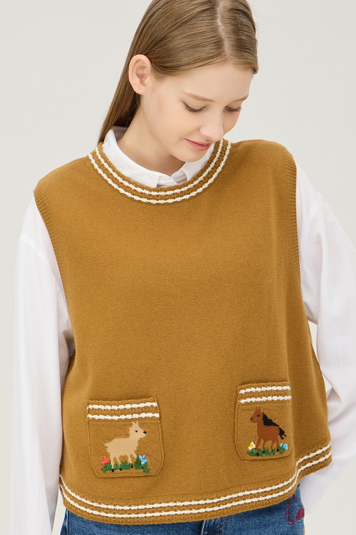 https://img.benettonmall.com/PARTS/KB/25S/BAKV03511BG_MB_D2.jpg