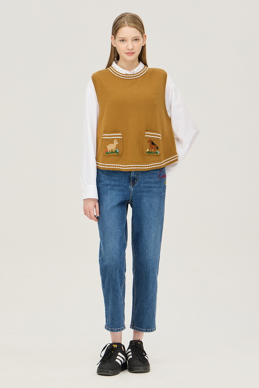 https://img.benettonmall.com/PARTS/KB/25S/BAKV03511BG_MB_D5.jpg