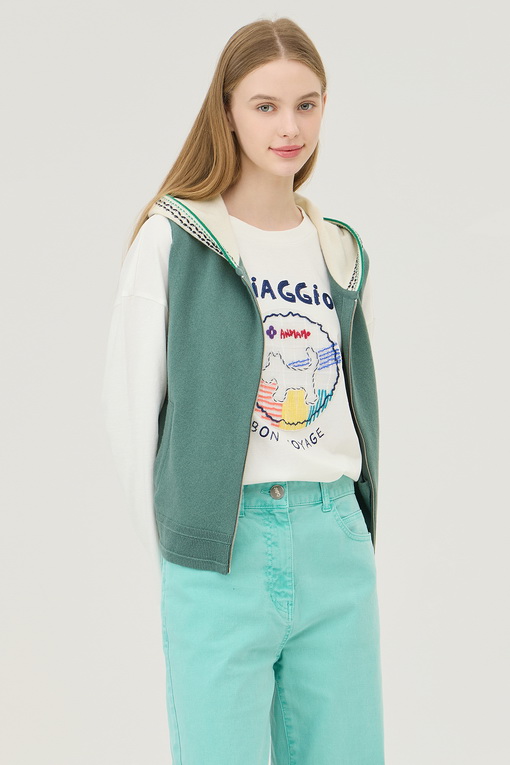 https://img.benettonmall.com/PARTS/KB/25S/BAKV05511GN_MB_D0.jpg