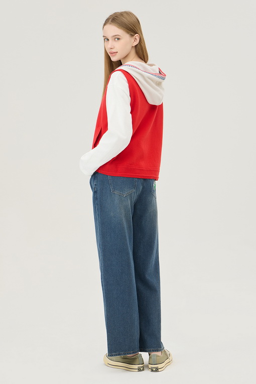 https://img.benettonmall.com/PARTS/KB/25S/BAKV05511RD_MB_D1.jpg
