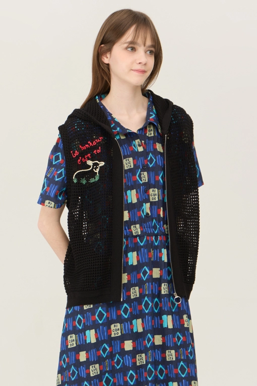 https://img.benettonmall.com/PARTS/KB/25S/BAKV53531BK_MB.jpg