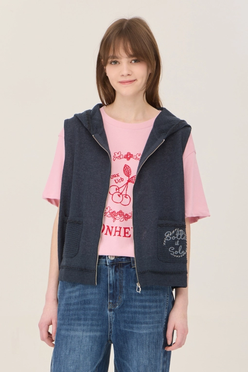 https://img.benettonmall.com/PARTS/KB/25S/BAKV54531NY_MB.jpg