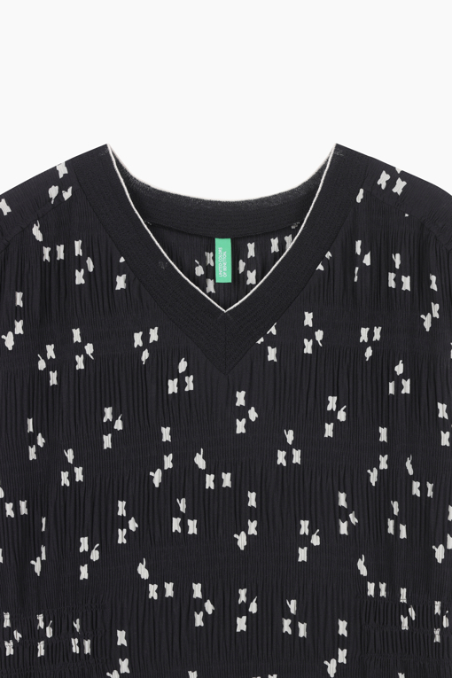https://img.benettonmall.com/PARTS/KB/25S/BAOP61531BK_MB_D12.jpg