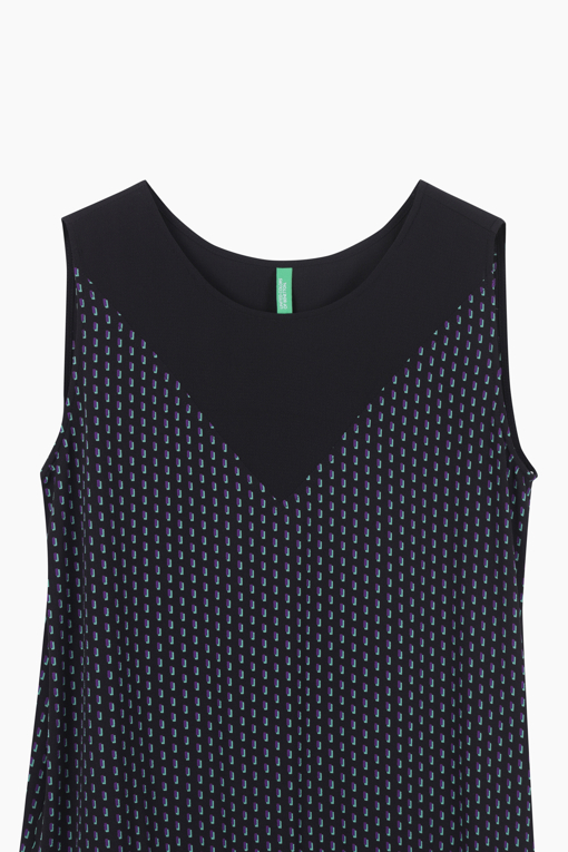 https://img.benettonmall.com/PARTS/KB/25S/BAOP63531BK_MB_D12.jpg