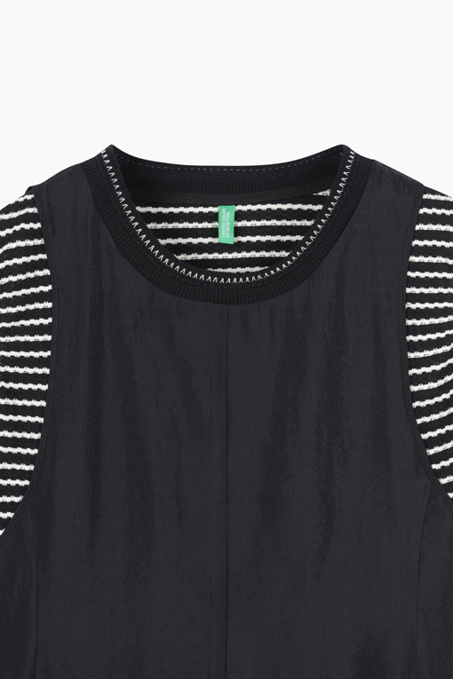 https://img.benettonmall.com/PARTS/KB/25S/BAOP65531BK_MB_D2.jpg
