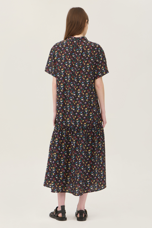 https://img.benettonmall.com/PARTS/KB/25S/BAOP71531BK_MB_D1.jpg
