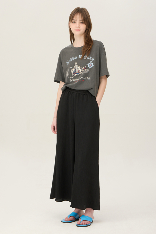 https://img.benettonmall.com/PARTS/KB/25S/BAPT55531BK_MB_D5.jpg