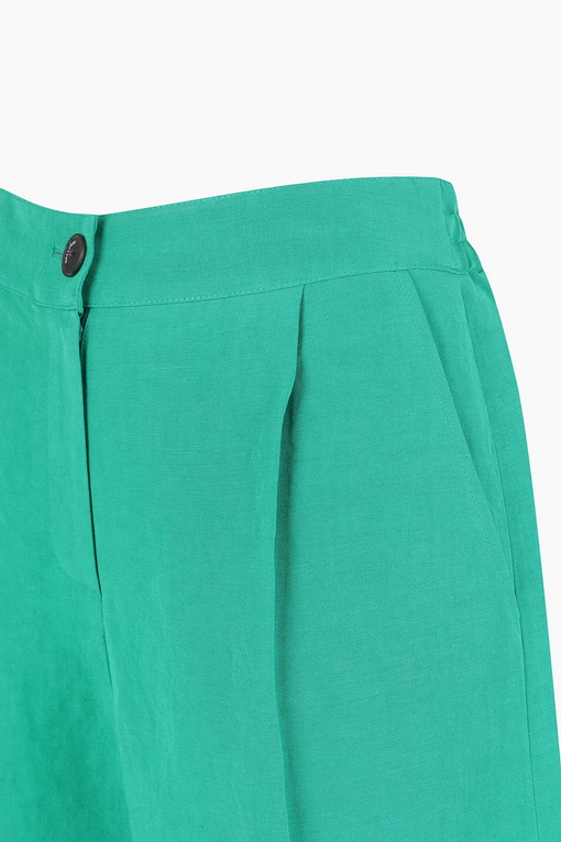 https://img.benettonmall.com/PARTS/KB/25S/BAPT59531GN_MB_D12.jpg