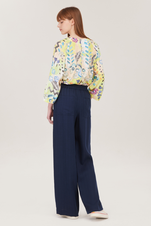 https://img.benettonmall.com/PARTS/KB/25S/BAPT60531NY_MB_D1.jpg