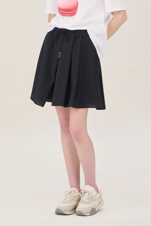 https://img.benettonmall.com/PARTS/KB/25S/BAPT62531NY_MB.jpg