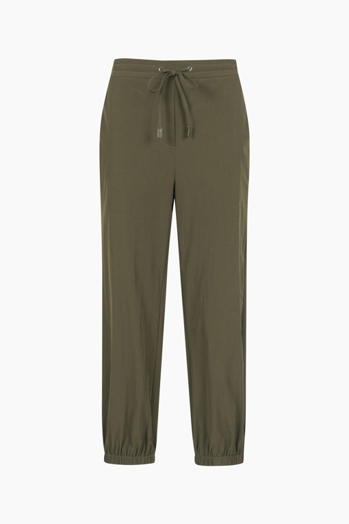 https://img.benettonmall.com/PARTS/KB/25S/BAPT92531KA_MB.jpg