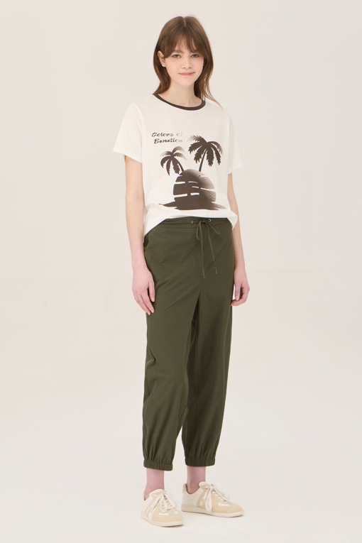 https://img.benettonmall.com/PARTS/KB/25S/BAPT92531KA_MB_D5.jpg