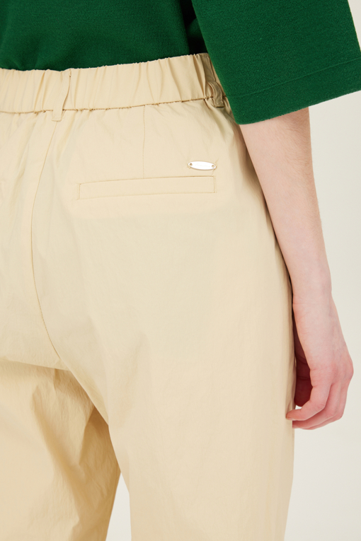 https://img.benettonmall.com/PARTS/KB/25S/BAPT94531YE_MB_D4.jpg