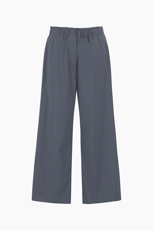 https://img.benettonmall.com/PARTS/KB/25S/BAPT95531DG_MB.jpg