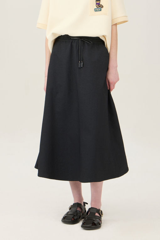 https://img.benettonmall.com/PARTS/KB/25S/BASK04511DN_MB_D0.jpg