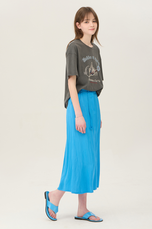 https://img.benettonmall.com/PARTS/KB/25S/BASK50531BL_MB_D5.jpg