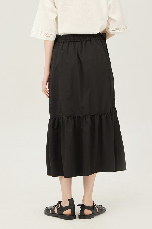 https://img.benettonmall.com/PARTS/KB/25S/BASK51531BK_MB_D1.jpg
