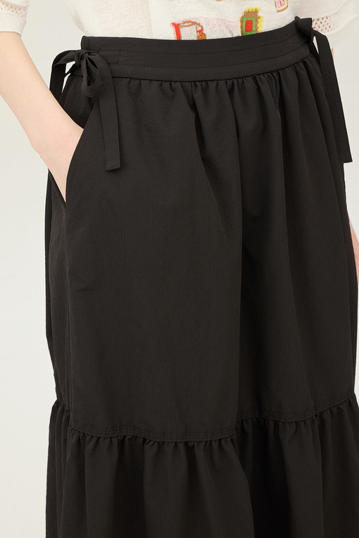 https://img.benettonmall.com/PARTS/KB/25S/BASK51531BK_MB_D2.jpg