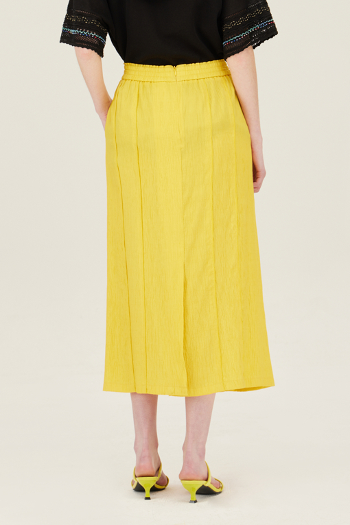 https://img.benettonmall.com/PARTS/KB/25S/BASK52531YE_MB_D1.jpg