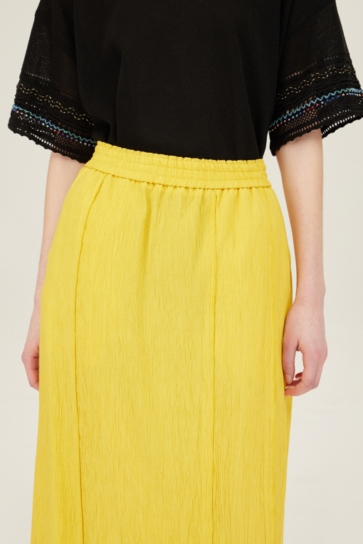 https://img.benettonmall.com/PARTS/KB/25S/BASK52531YE_MB_D2.jpg