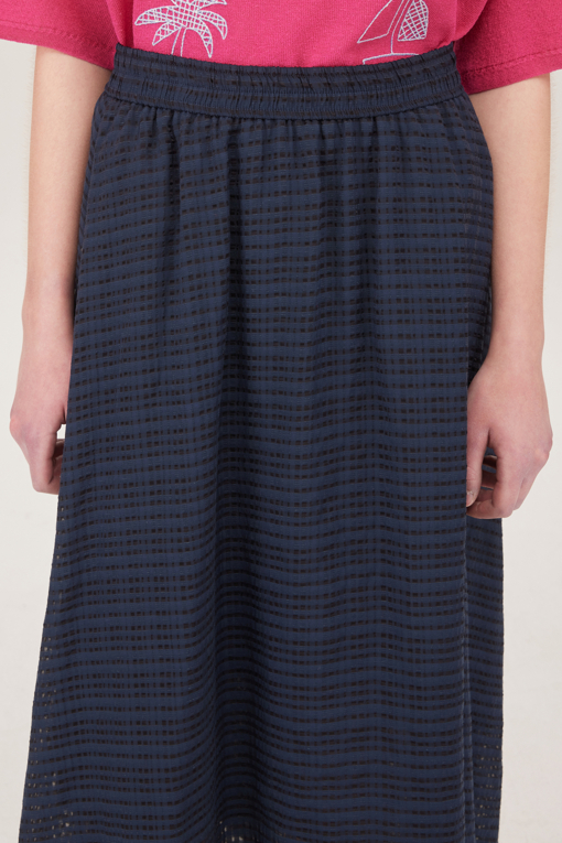 https://img.benettonmall.com/PARTS/KB/25S/BASK53531NY_MB_D2.jpg