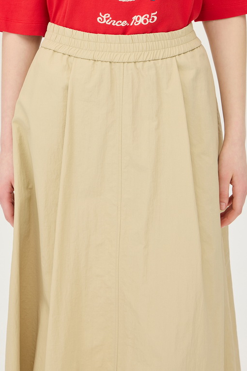 https://img.benettonmall.com/PARTS/KB/25S/BASK54531BG_MB_D2.jpg