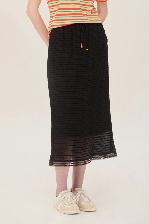 https://img.benettonmall.com/PARTS/KB/25S/BASK57531BK_MB.jpg