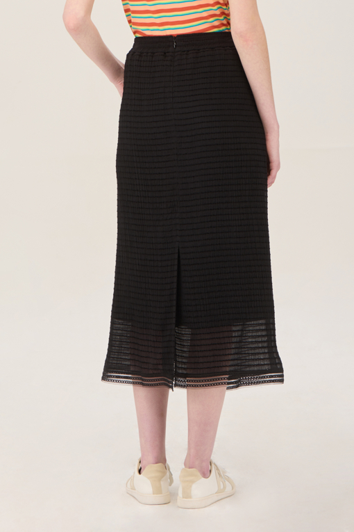 https://img.benettonmall.com/PARTS/KB/25S/BASK57531BK_MB_D1.jpg
