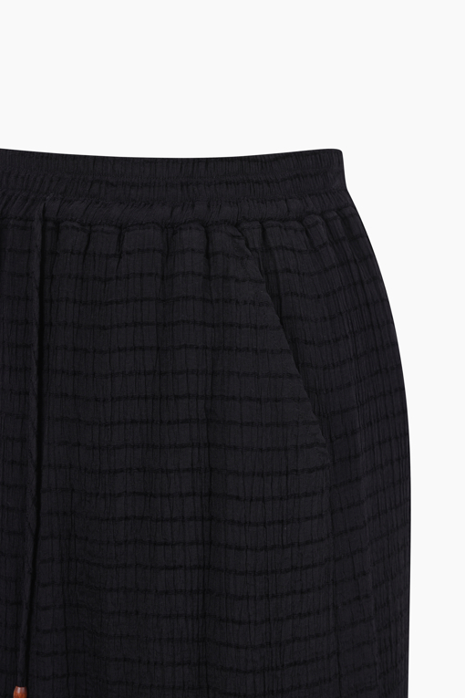 https://img.benettonmall.com/PARTS/KB/25S/BASK57531BK_MB_D12.jpg