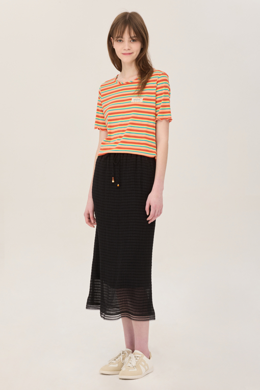 https://img.benettonmall.com/PARTS/KB/25S/BASK57531BK_MB_D5.jpg