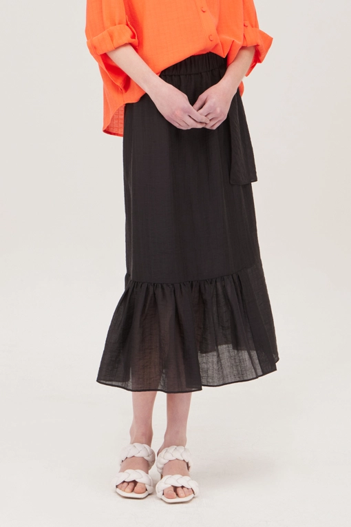 https://img.benettonmall.com/PARTS/KB/25S/BASK58531BK_MB.jpg