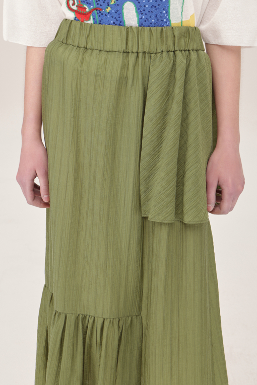 https://img.benettonmall.com/PARTS/KB/25S/BASK58531KA_MB_D2.jpg