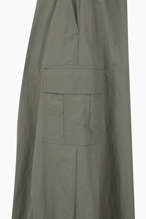 https://img.benettonmall.com/PARTS/KB/25S/BASK59531KA_MB_D13.jpg