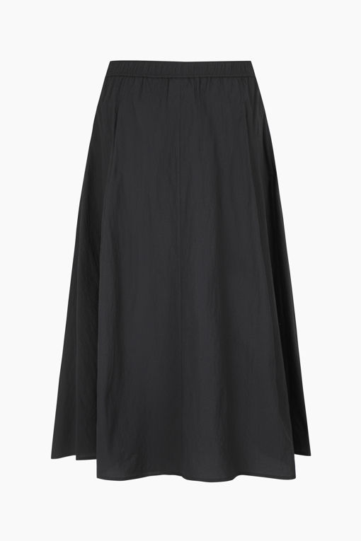 https://img.benettonmall.com/PARTS/KB/25S/BASK94531BK_MB_D11.jpg