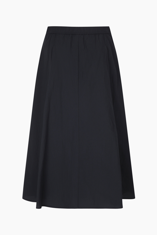 https://img.benettonmall.com/PARTS/KB/25S/BASK94531NY_MB_D11.jpg