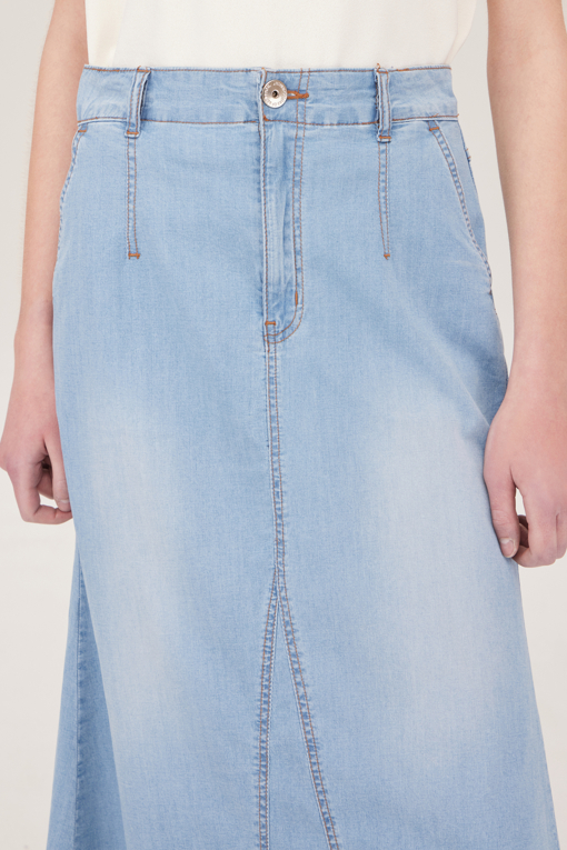 https://img.benettonmall.com/PARTS/KB/25S/BASK95531LB_MB_D2.jpg