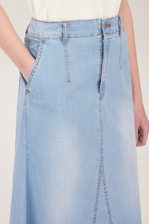 https://img.benettonmall.com/PARTS/KB/25S/BASK95531LB_MB_D3.jpg