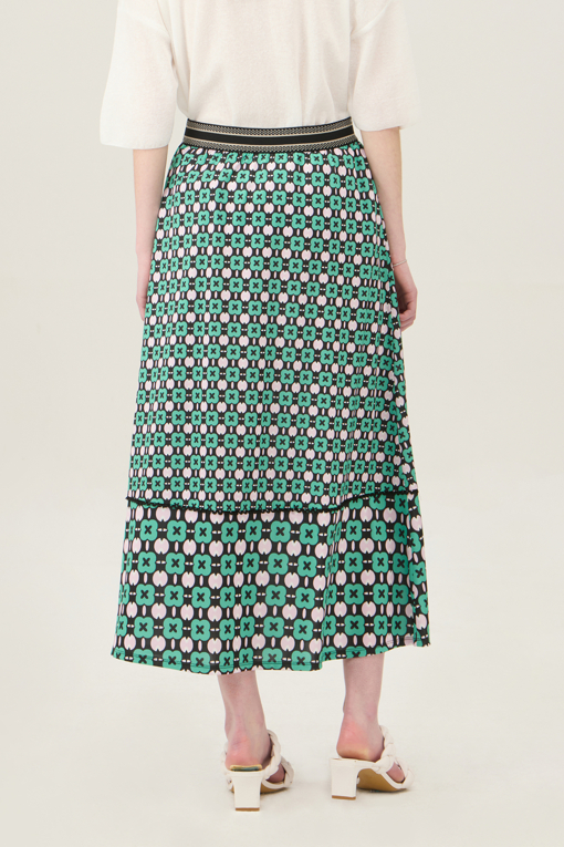 https://img.benettonmall.com/PARTS/KB/25S/BASKE2531GR_MB_D1.jpg