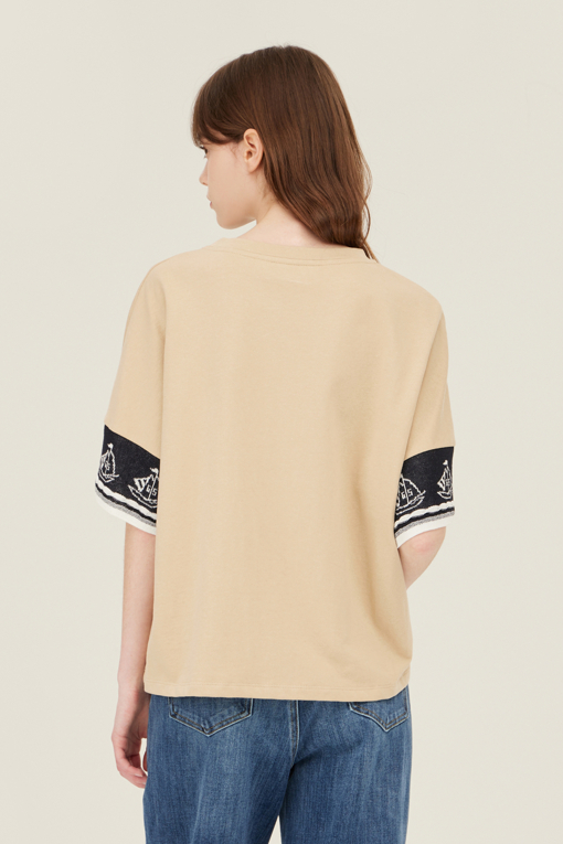 https://img.benettonmall.com/PARTS/KB/25S/BATS05511BG_MB_D1.jpg