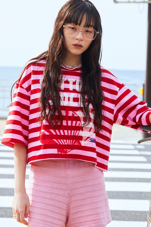https://img.benettonmall.com/PARTS/KB/25S/BATS63531PK_MB_D1.jpg