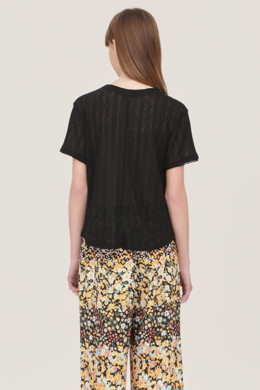 https://img.benettonmall.com/PARTS/KB/25S/BATS66531BK_MB_D1.jpg