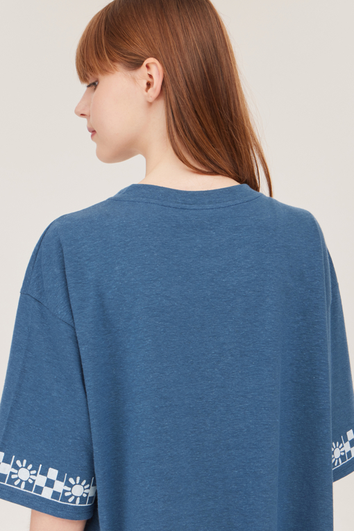 https://img.benettonmall.com/PARTS/KB/25S/BATS69531NY_MB_D3.jpg