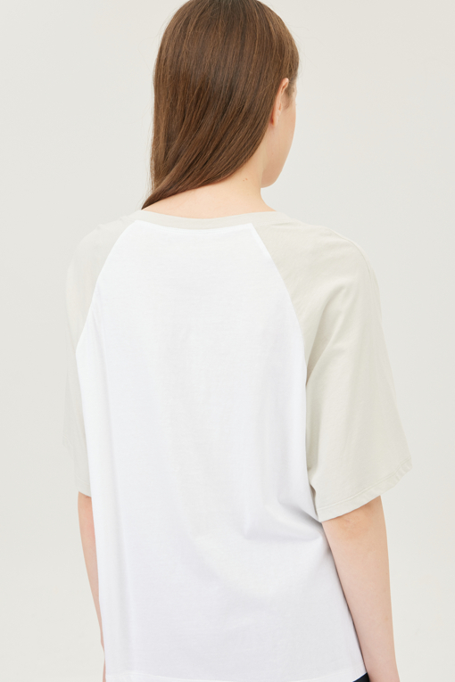 https://img.benettonmall.com/PARTS/KB/25S/BATS91531GR_MB_D3.jpg