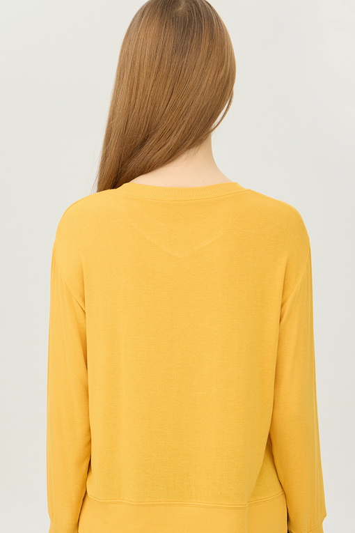 https://img.benettonmall.com/PARTS/KB/25S/BATS97511OR_MB_D3.jpg