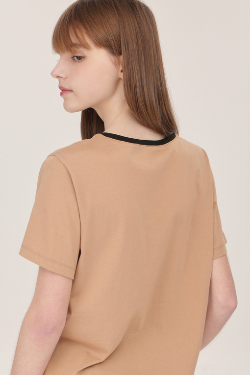 https://img.benettonmall.com/PARTS/KB/25S/BATSE2531BG_MB_D3.jpg