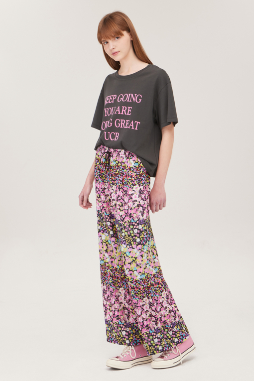 https://img.benettonmall.com/PARTS/KB/25S/BATSE3531GR_MB_D5.jpg