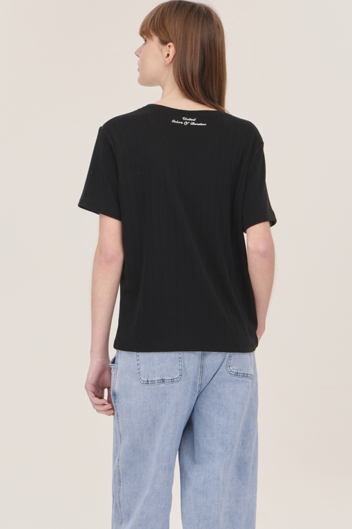 https://img.benettonmall.com/PARTS/KB/25S/BATSE6531BK_MB_D1.jpg
